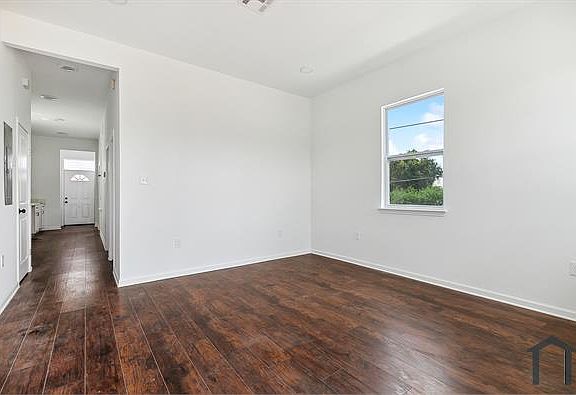 2nd image of 3408 4th St