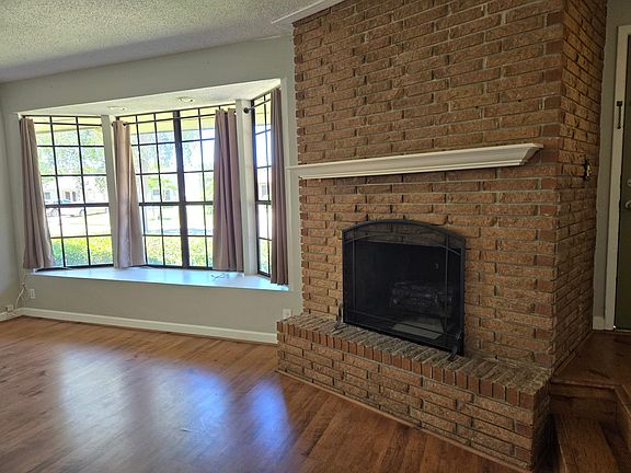 5th image of 1782 Poinciana Ave