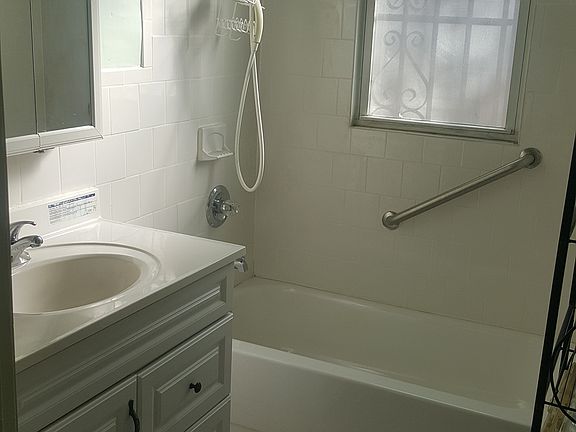 3rd image of 8901 31st Ave #1
