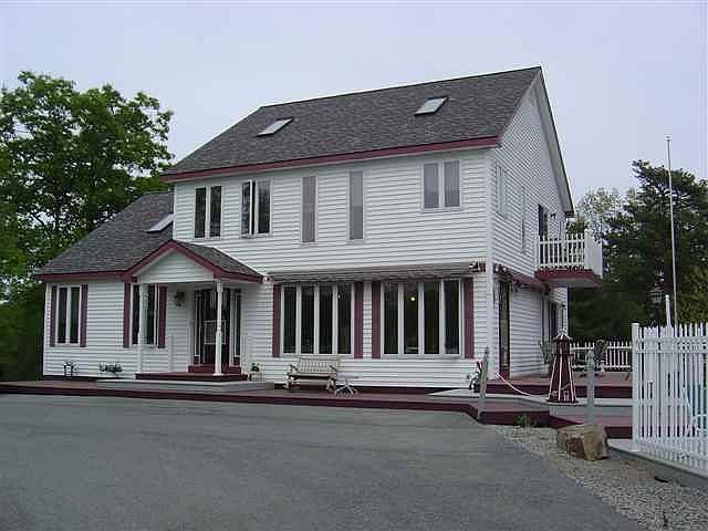 1st image of 440 Upper Sherman Ave