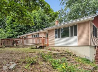 9 Linda St, Leominster, MA 01453