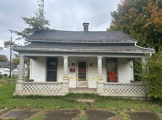 37 E Church St, Cambridge City, IN 47327