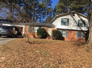2003 S Oak Dr NW, Lawrenceville, GA 30044