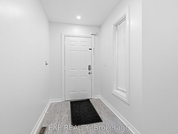3rd image of 1015 Borden Ln