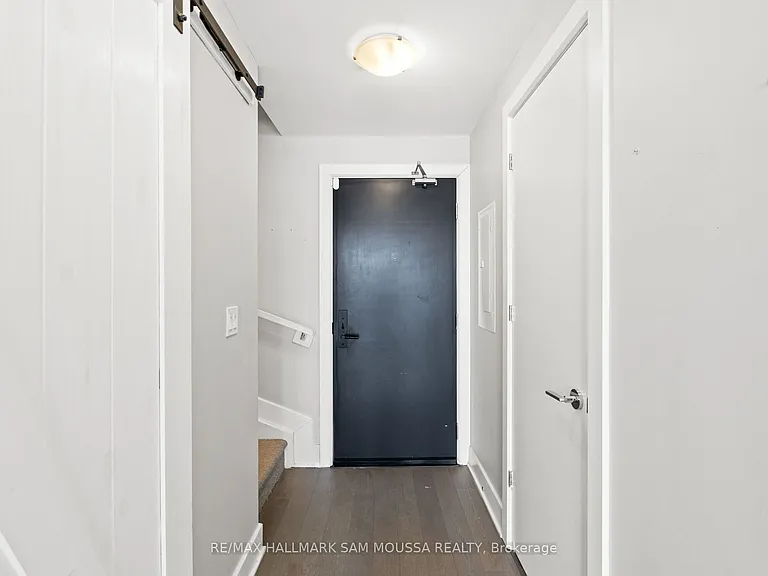255 Bay St #1208 — Photo 9