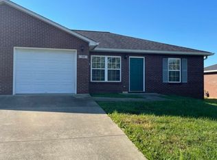 111 Croghan Way, Vine Grove, KY 40175