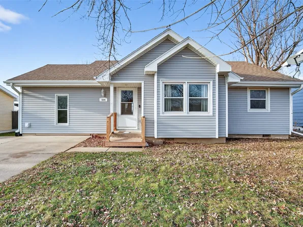 504 11th Ct SE, Bondurant, IA 50035