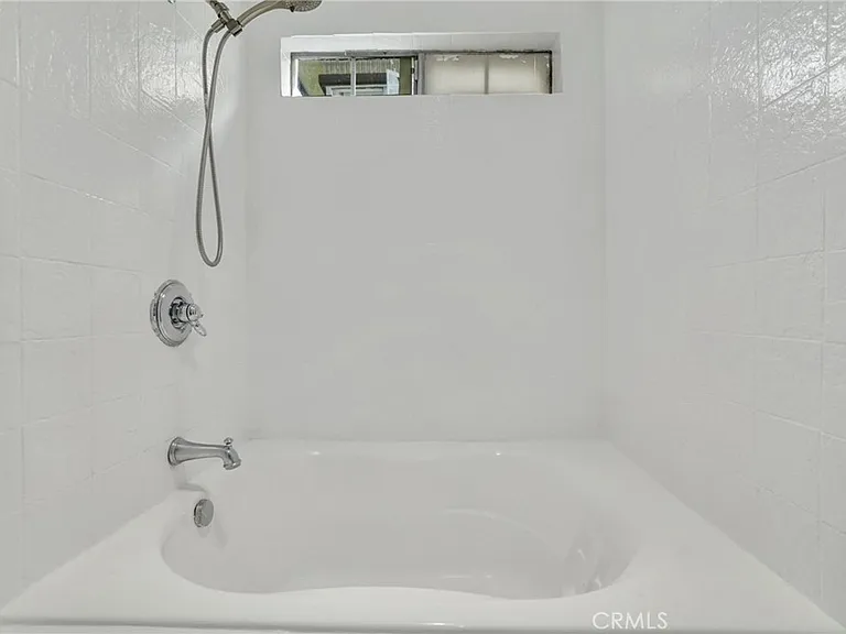 7050 S La Cienega Blvd #6 — Photo 18