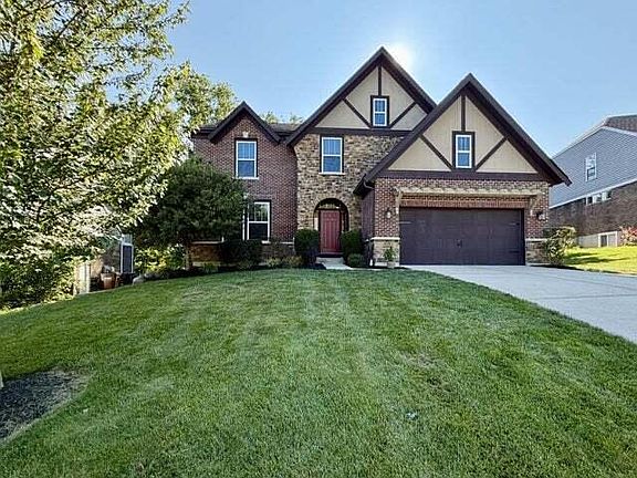 3rd image of 2764 Bentwood Dr