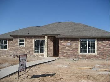 1st image of 4205 Lexington Pl