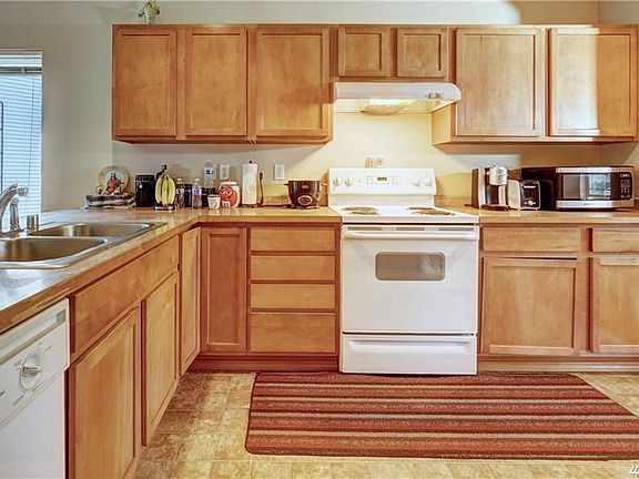 4th image of 5809 29th Street Ct E