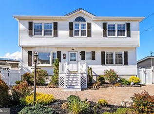 8 Mary Alice Rd, Manahawkin, NJ 08050