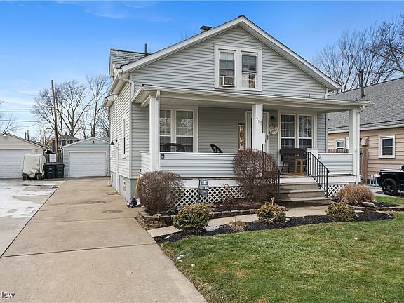 2nd image of 319 Concord Ave
