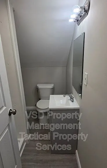 3694 E 147th St #UP — Photo 10