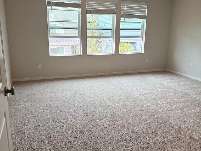 61156 Splendor Ln — Photo 4