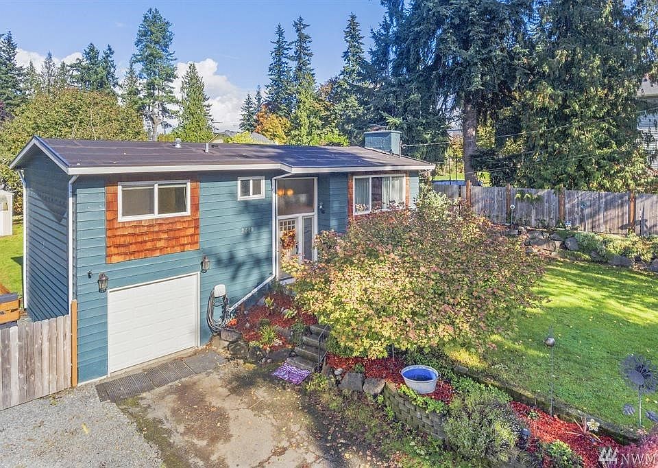 1st image of 2419 199th Pl SW