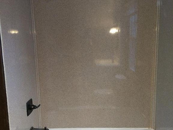 4th image of 4600 Vine St APT 2