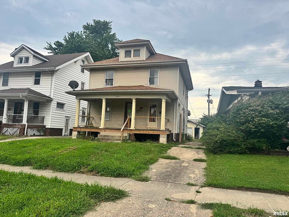 1st image of 2021 S 4th St