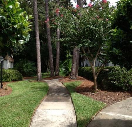 2nd image of 160 Lago Vista Blvd