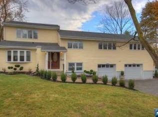 182 E Madison Ave, Cresskill, NJ 07626
