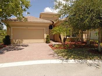 1st image of 7504 NW 114th Ter