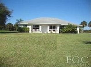 1129 Caloosahatchee Dr, Moore Haven, FL 33471
