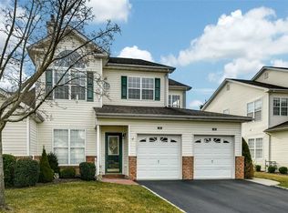 22 Constantine Way, Mount Sinai, NY 11766