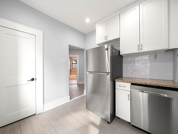 4th image of 553 Undercliff Ave #20