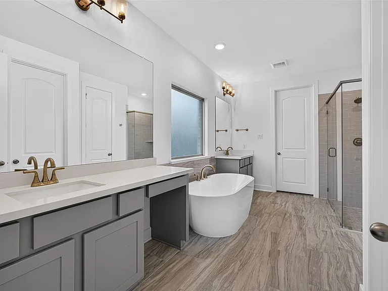 2803 Sweet Honey Ln — Photo 22