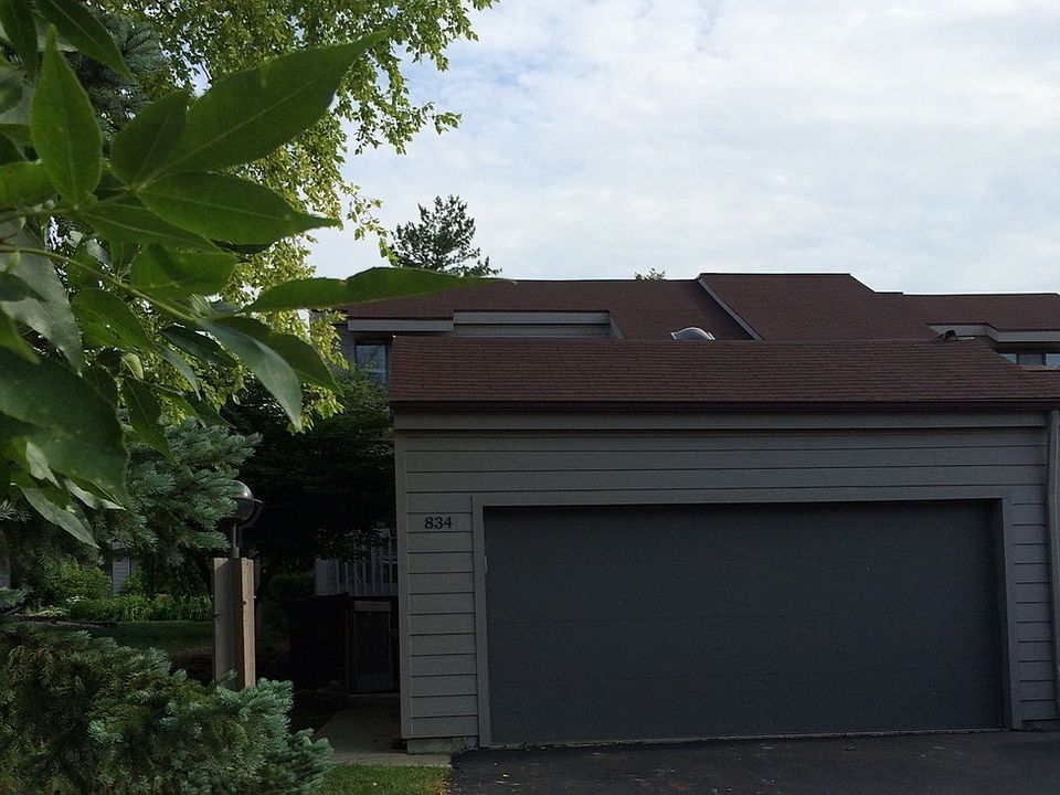 1st image of 834 La Pointe Dr #0