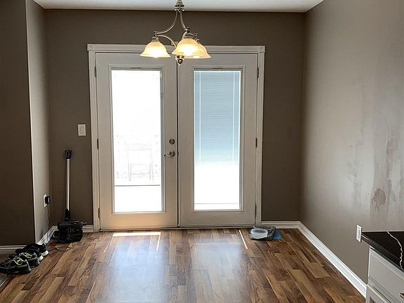 5th image of 1729 Stewart Dr