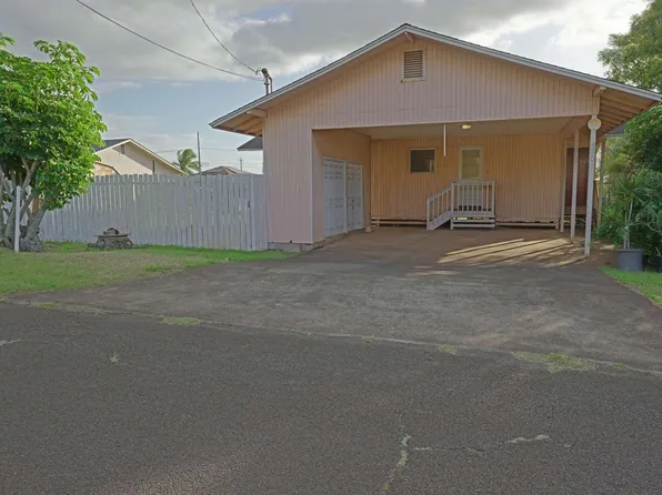 520 Kahua Pl, Paia, HI 96779