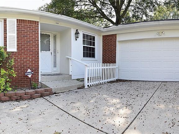 2nd image of 11321 Stoeppelwerth Dr