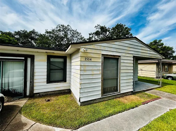 1514 1st Ave N, Texas City, TX 77590