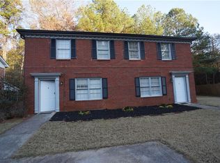 1727 Salem Woods Dr SE, Conyers, GA 30013