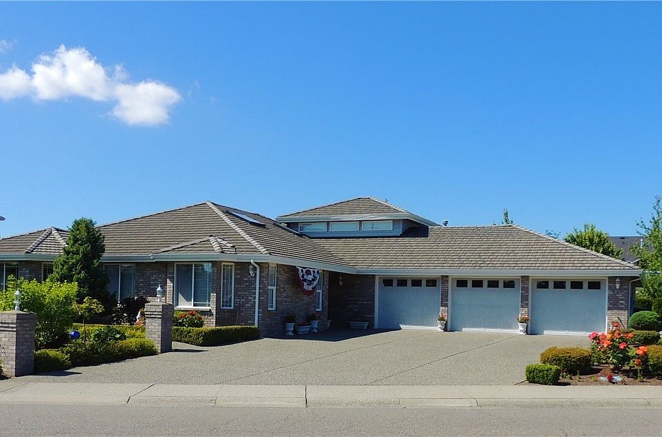 1st image of 4219 144th St SE