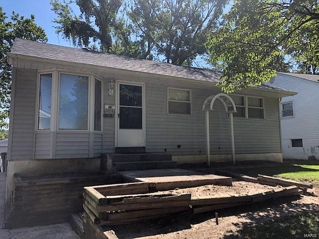 1st image of 10514 Braemar Dr