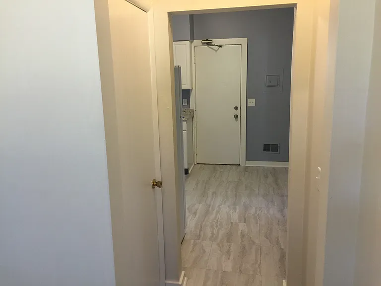 54-56 Grand Ave #4 — Photo 6