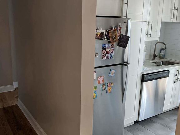 2nd image of 884 W End Ave APT 85