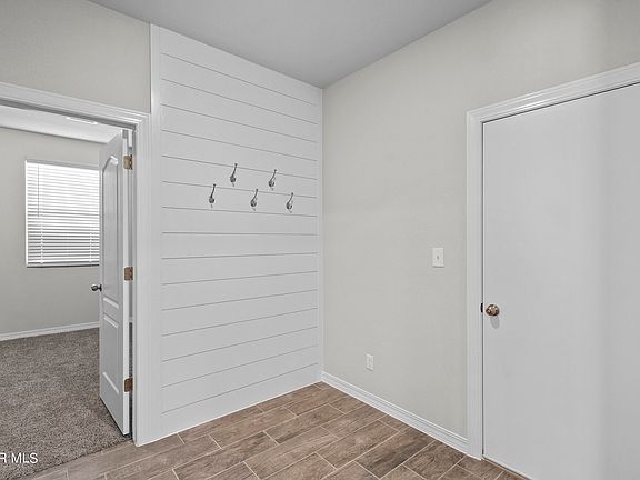 4th image of 1601 Tony Harper St