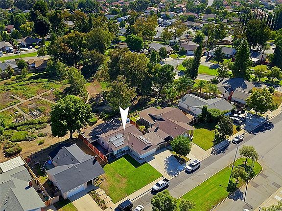 3rd image of 2468 Mesquite Ln