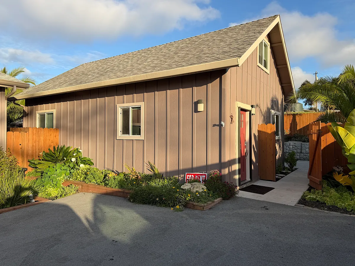 Building Photo - 321 Casserly Rd