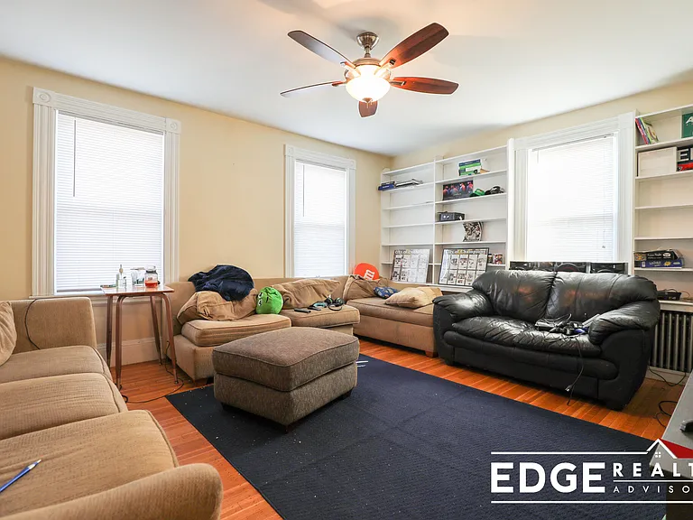 66 Parsons St #2 — Photo 8