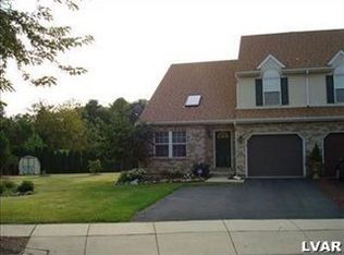 2427 Ridge View Ct, Bethlehem, PA 18020
