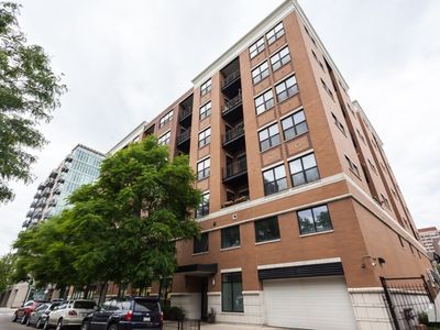 950 W Leland Ave APT 503, Chicago, IL, 60640