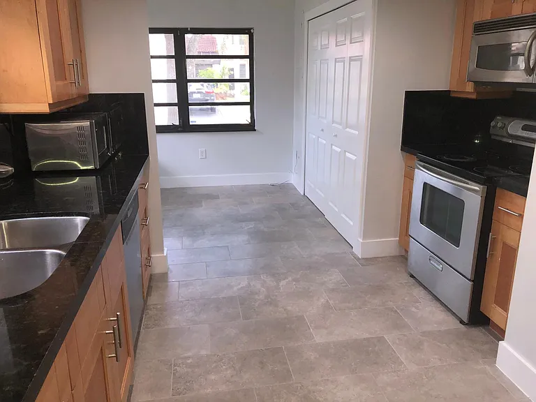 12519 SW 94th Ln — Photo 4