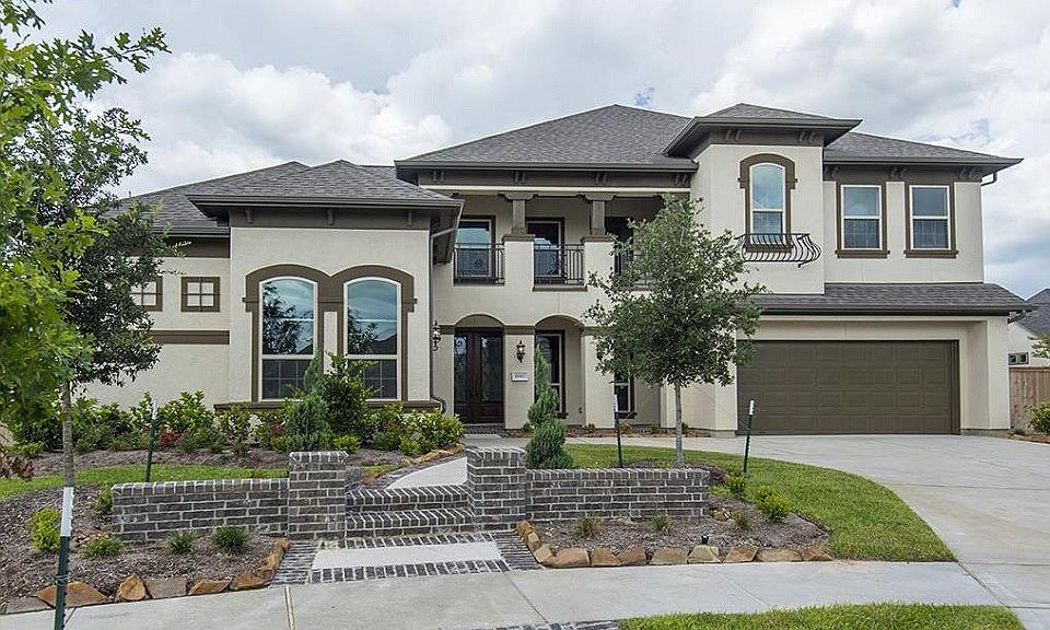 1st image of 18902 Colonial Hill Dr