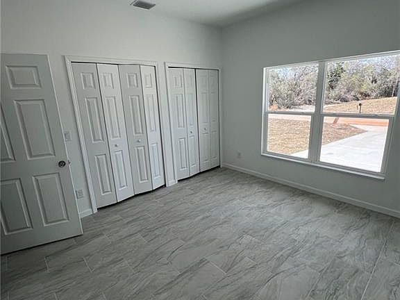4th image of 238 E Canal Way NE