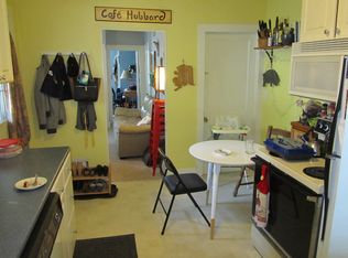 35 Elm St #2, Newmarket, NH 03857