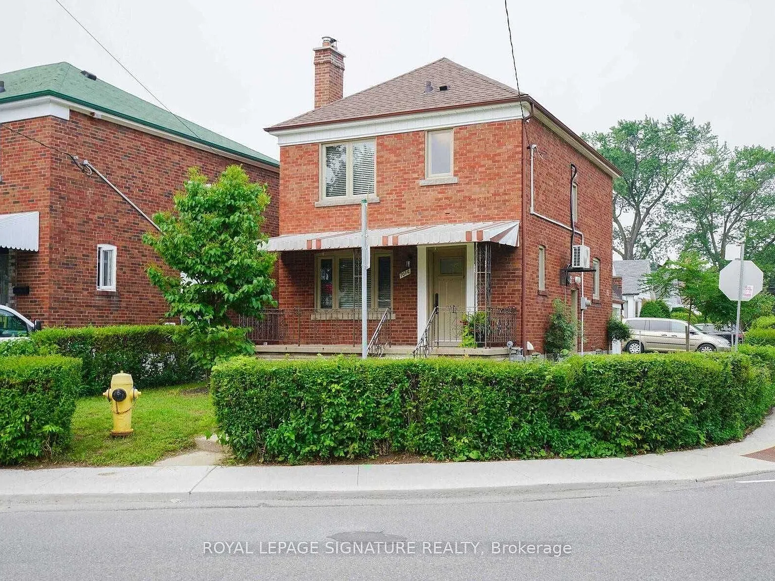 4 bed, $3,800 — Photo 1